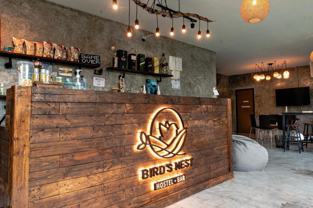 Bird'S Nest Hostel Тау Экстерьер фото